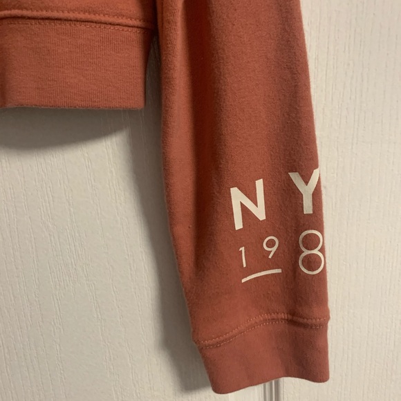 cropped sweatshirt - Picture 3 of 3